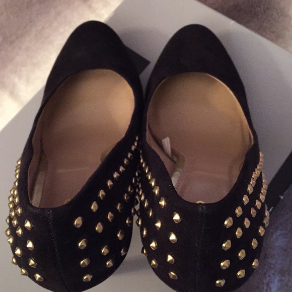 Studded Heels - Picture 5 of 6